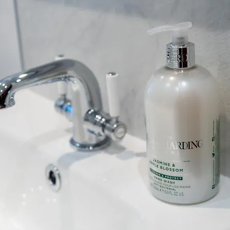 Beautiful Detached Near Coniston - Pass The Keys *