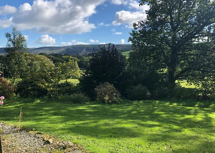 Beautiful Detached Near Coniston - Pass The Keys * Torver