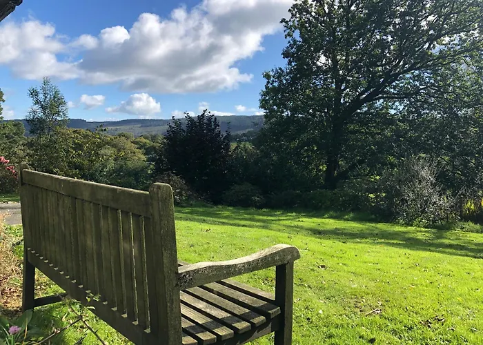 Beautiful Detached Near Coniston - Pass The Keys Holiday home *