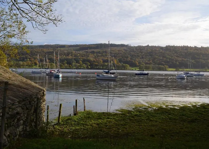 Beautiful Detached Near Coniston - Pass The Keys * Torver